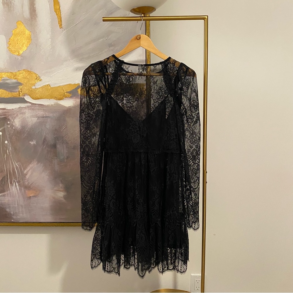 ⏱️24 HR SALE⏱️ Grlfrnd Lace Dress